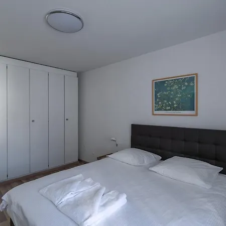 2br Flat Close To Lake, Opera And Center - Sf10 Apartament Zurych