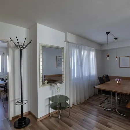 Appartement 2br Flat Close To Lake, Opera And Center - Sf10 *